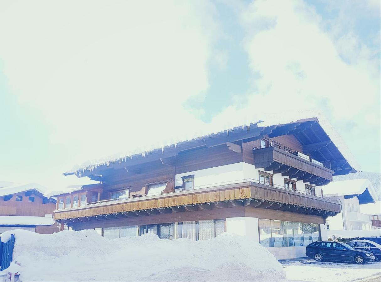 Appartements Diamant - Ski Amade Altenmarkt im Pongau Exterior photo